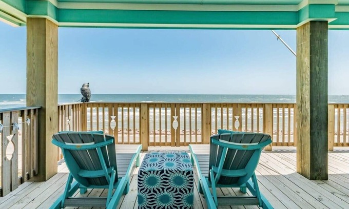 Surfside Beach House | Front Row, Fire Pit & Miles of Sand & Surf!