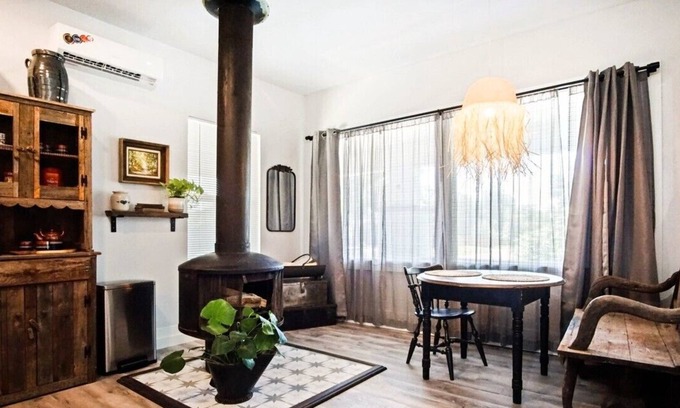 Central Oklahoma City Apartment | Full Kitchen| Center of OK| Long Term stay Discount