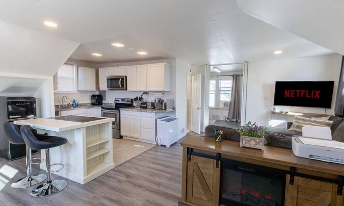 Bellefonte House | Fully Furnished Private Apartment + 1 Bed/1 Bath + Amenities included