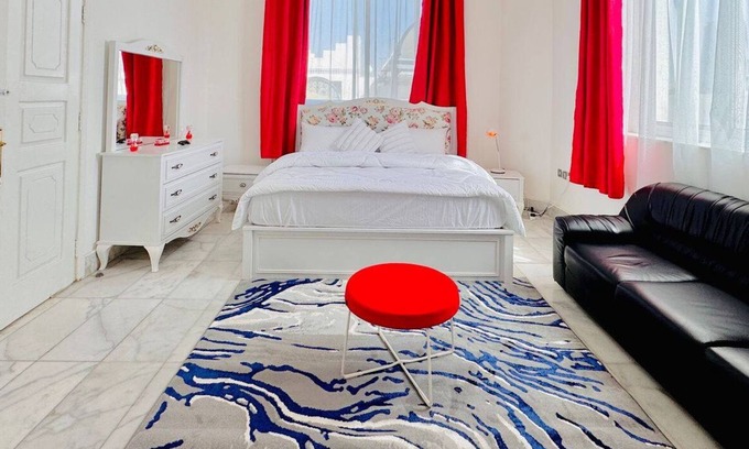 Abu Dhabi Apartment | Fully furnished studio-apartment with AC, Parking. WiFi in lovely Abu Dhabi