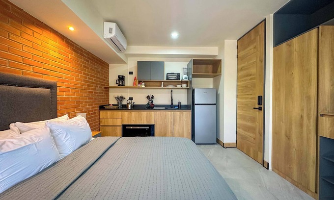 Lafayette Apartment | Fully Serviced Comfortable Loft | Duna S.