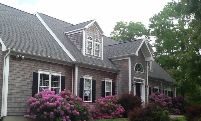 East Quogue House | Fully Updated East Quogue 5BR home with Heated Pool on acre with large deck
