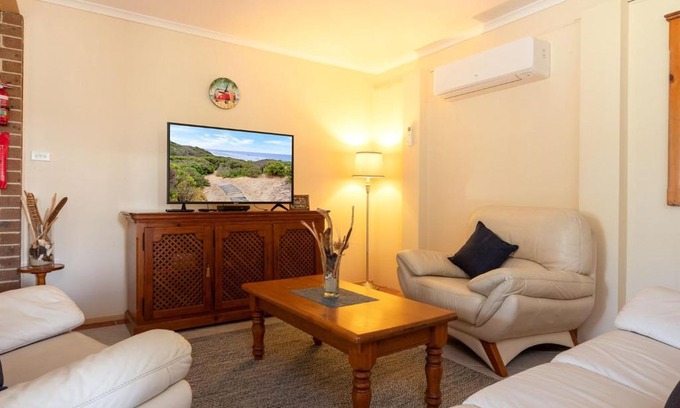 Culburra Beach Apartment | Fun and Sun