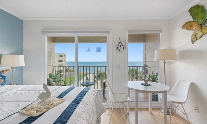 Rocky Point Condo | Fun-N-Sun with Spectacular Ocean Views