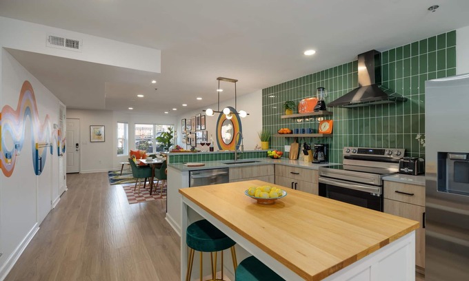 Rutledge Hill Cottage | Funky Town - Walk to Broadway