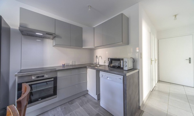 Quartier Exposition-Bajatiere Apartment | Furnished apartment T4, Near town center, 3 beds, Wifi