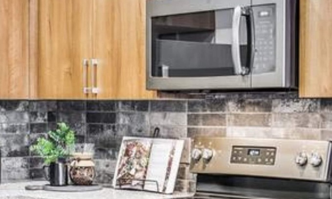 Fort Worth Apartment | FW Magnolia District home away from home