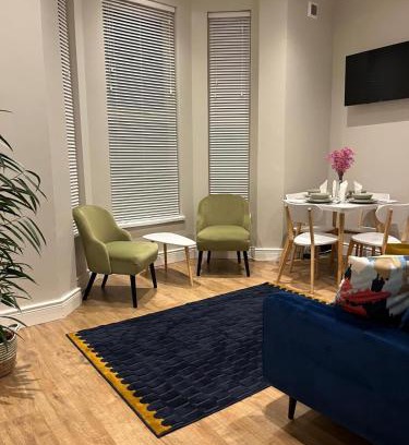 Belfast City Centre Apartment | FZ Apartment