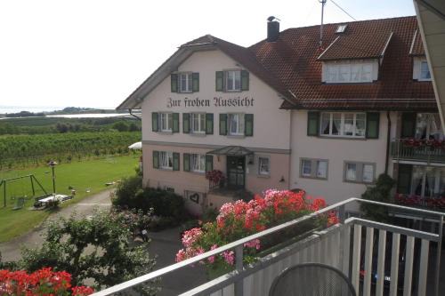 Kressbronn House | Gästehaus Frohe Aussicht