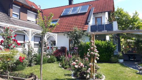 Oberrotweil Apartment | Gästehaus - Im Gärtle