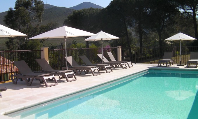 Galeria House | Gîte*clim-WIFI-heated pool-river 1km-beach 5km-ping-pong-pétanque