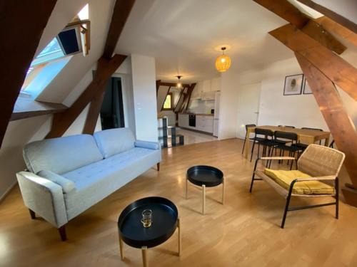 Sully-sur-Loire Apartment | Gîte de la SANGE