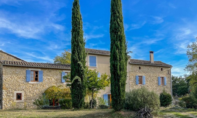 Cornillon Other | Gîte Provençal - Petite Maison « Broche »