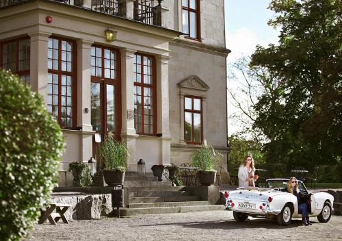 Jarfalla Municipality Hotel | Görvälns Slott