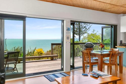 Raglan Apartment | G SPOT LOWER LEVEL with spa