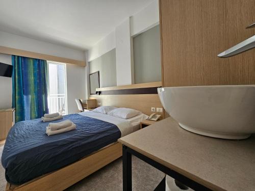 Rhodes Hotel | G92 City Hotel