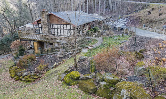 Wolf Laurel House | Gabriel's Nest at Wolf Laurel Resort, WNC