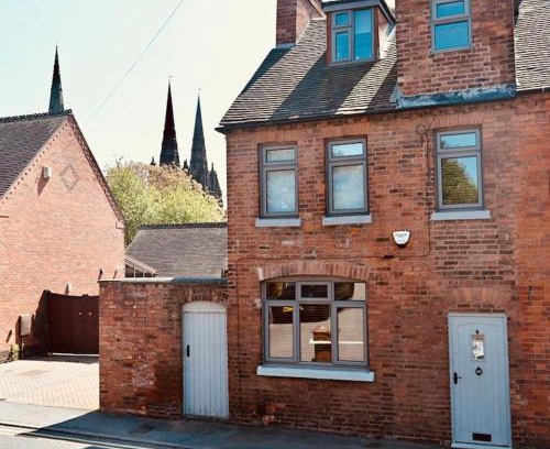 Lichfield House | Gaia