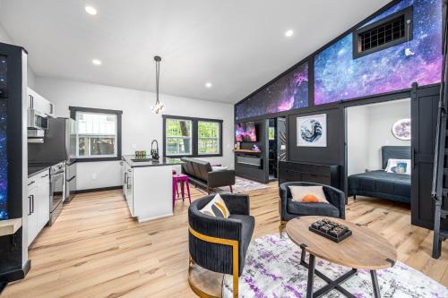 Bynum House | Galaxy Tree House