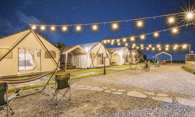 Gapyeong House | Gapyeong Cheongchun Glamping & Caravan