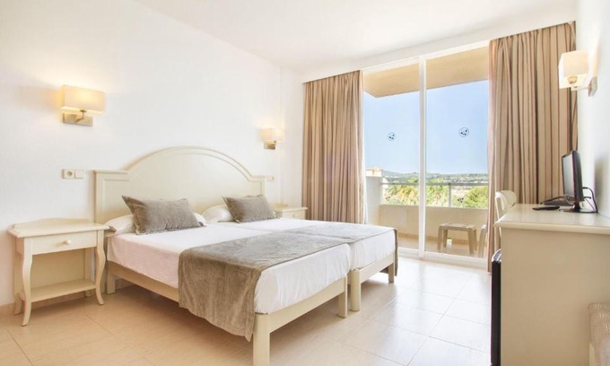 Sant Llorenc des Cardassar Hotel | Garbi Cala Millor