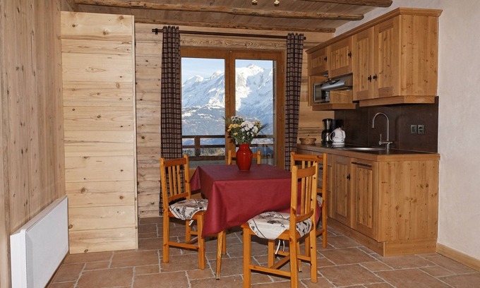 Cordon Ski Chalet | Garden level "Mt Joly", facing the Mt Blanc range, sleeps 1 to 4.