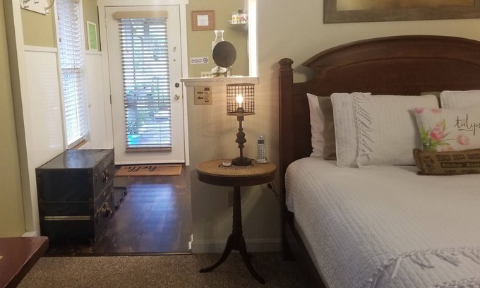 Swanton House | Garden Suite - Countryside view