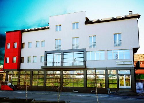 Medijana Hotel | Garni Hotel Crystal Ice