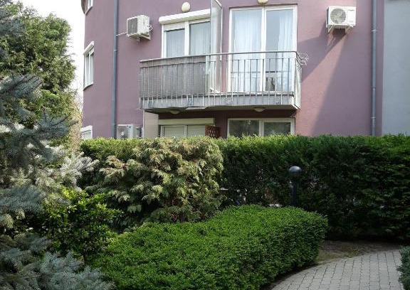 District XXII Apartment | Garzon