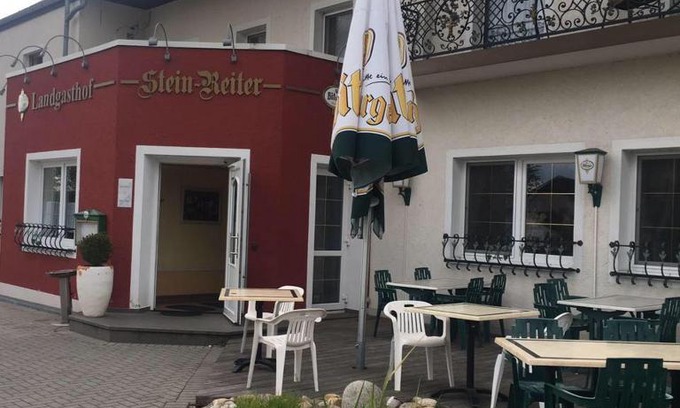 Metterich House | Gasthaus "Zur alten Dorfschmiede"