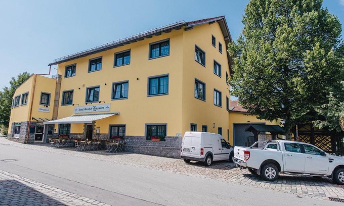 Iggensbach Hotel | Gasthof Metzgerei Linsmeier