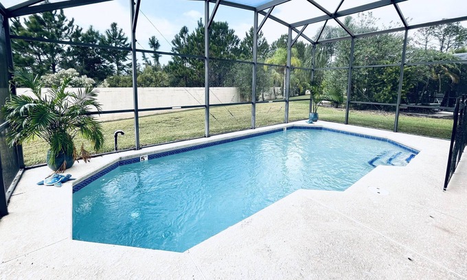 Crystal Cove House | Gated Community, Private pool near Disney!!!
