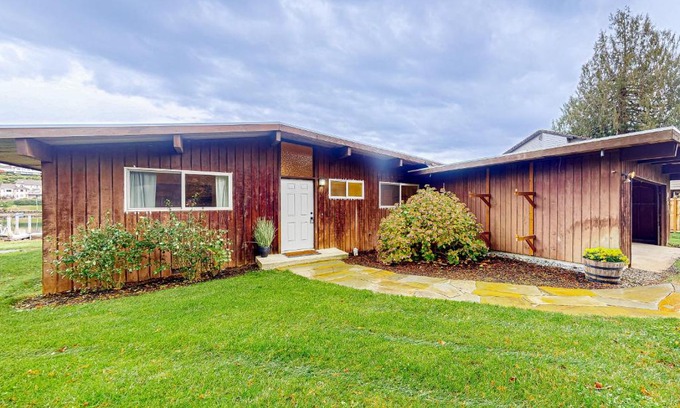 Gig Harbor House | Gathering Together Cabin