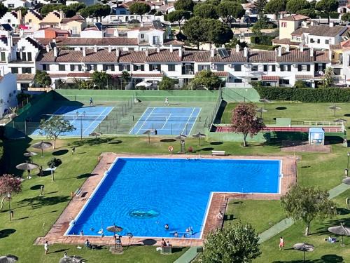 Valdelagrana Apartment | GATU Villa Soleá parking, piscina, pistas tenis, playa de Valdelagrana