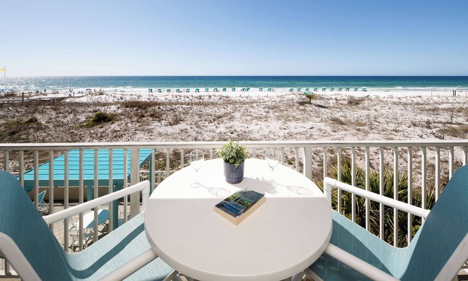 Fort Walton Beach Condo | GD 208: Coastline Currents - Enjoy the Emerald Coast! It's waiting for you!