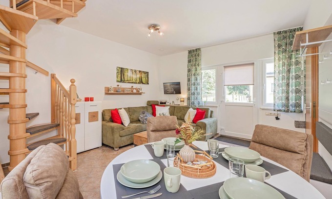 Garz Apartment | Gemütliche Ferienwohnung mit Terrasse