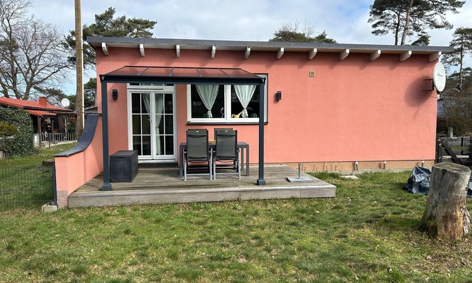 Am Salzhaff House | Gemütlicher Bungalow am Meer in Pepelow