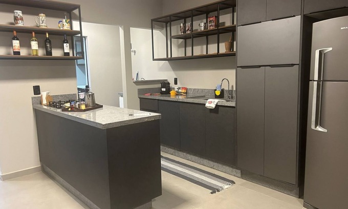 Joinville House | GEMINADO CASA 4 ALTO PADRÃO 3 QUARTOS