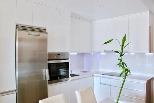 Salobrena Apartment | Genial piso en Salobreña Parking Incluido y WiFi