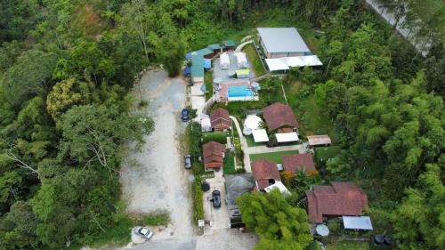 Genting Highlands Ski Chalet | Genting Greenwoods Tiny Houses & Events Hall