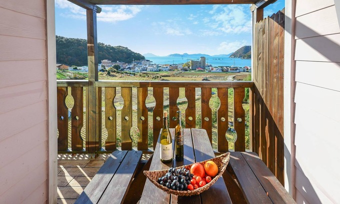 Geoje House | Geoje Gaonara Pension