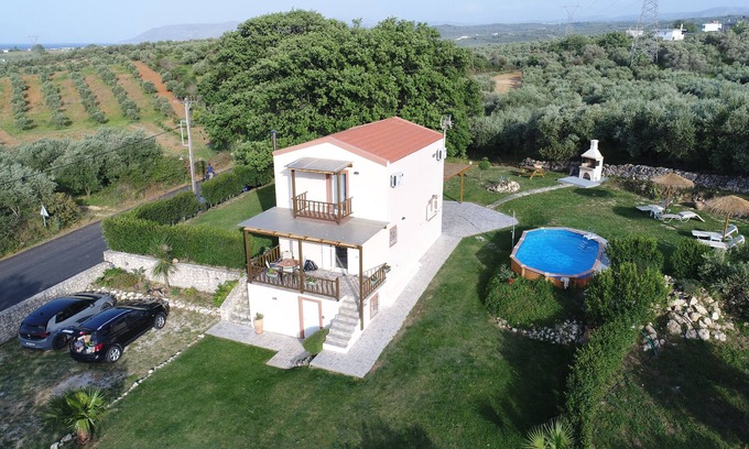 Mathes Villa | Georgioupolis Polentas Villa