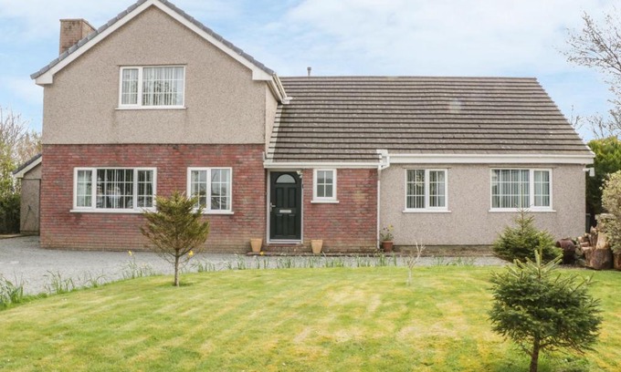 Amlwch House | Ger Y Felin, Amlwch