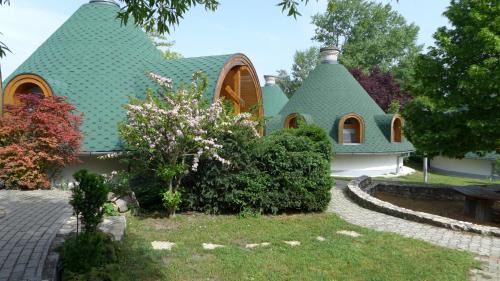 Balatonudvari Apartment | Gesztenye Nyaralópark