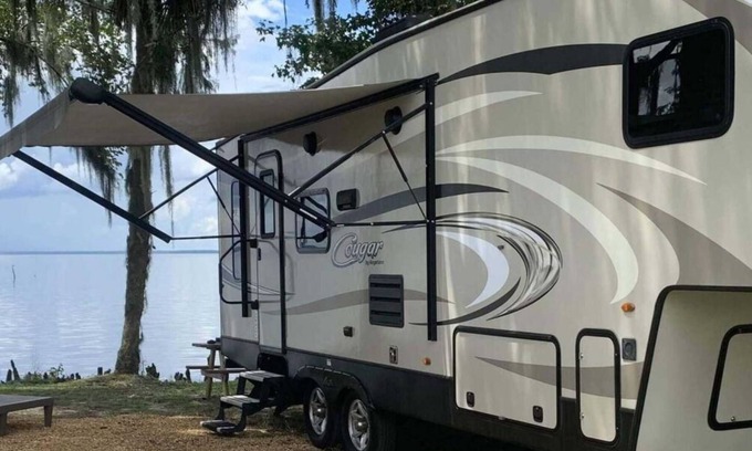 Seville House | Get Ready for Adventure! Close to Daytona Beach's Boar! Free Parking