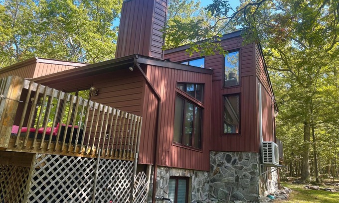 East Stroudsburg House | Getaway, house with a gorgeous view.Hot Tub