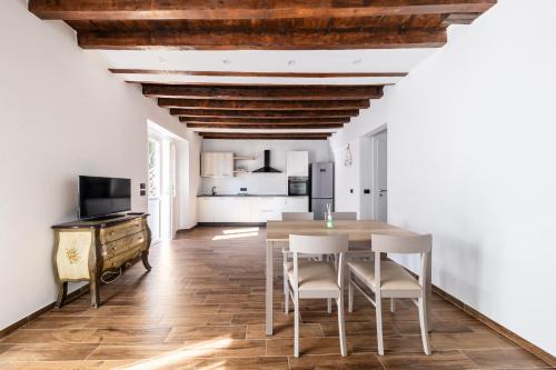 Sturla Apartment | Giano Host - Gozzano, Simple Pleasures
