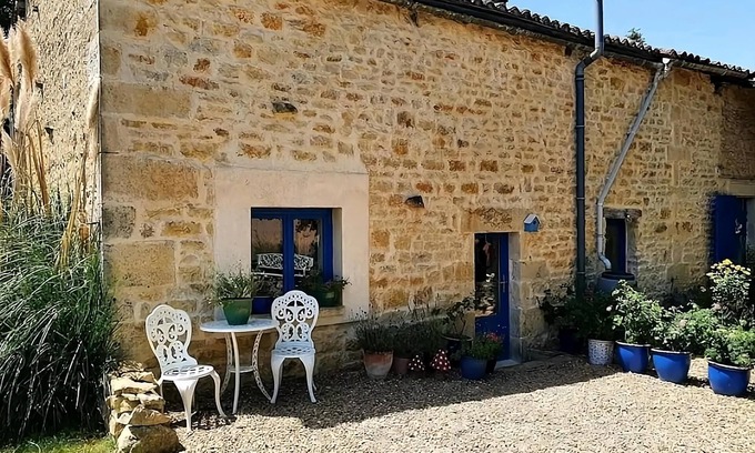 Beaulieu-sur-Sonnette House | Gite de Rosaraie set in rural french countryside