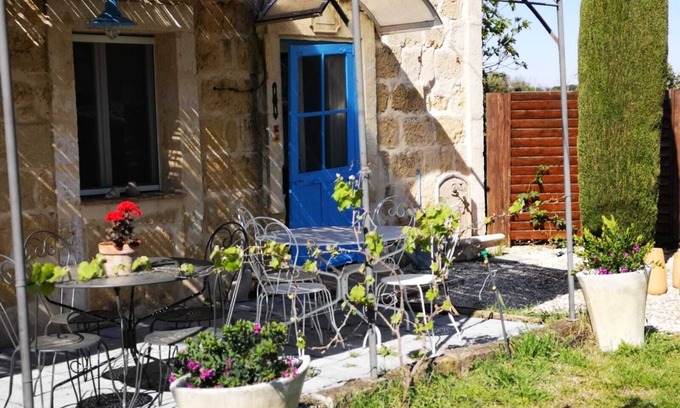 Vauvert House | Gite Font d'Amour 6/8 pers Vauvert Air-conditioned with swimming pool