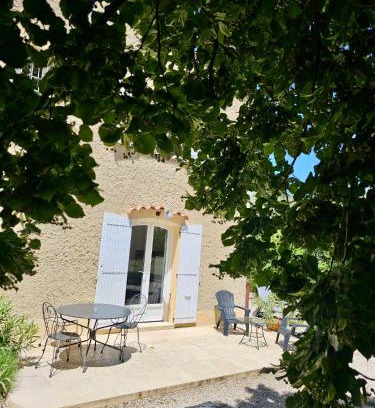 Greoux-les-Bains Apartment | Gite Harmonie